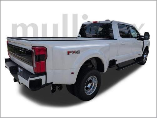 2026 Ford F-350 Platinum