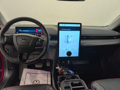 Molten Magenta Metallic Tinted Clearcoat 2025 Ford Mustang Mach-E Premium