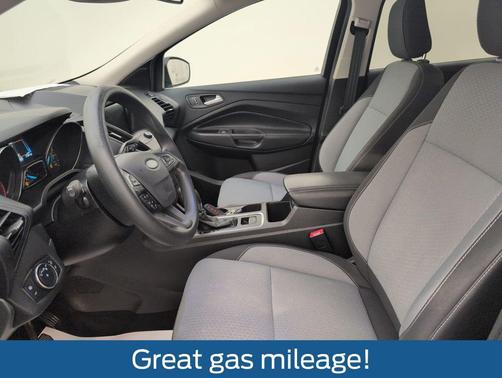 Magnetic Metallic 2019 Ford Escape SE