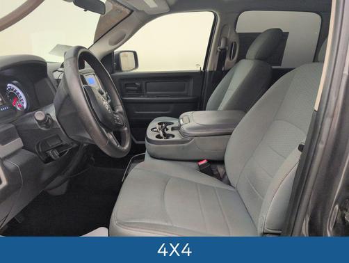 Granite Crystal Metallic Clearcoat 2017 RAM 1500 Express