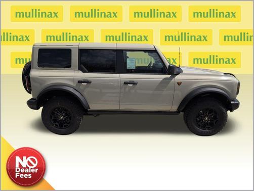 Desert Sand 2026 Ford Bronco Badlands