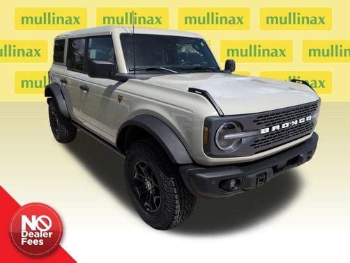 Desert Sand 2026 Ford Bronco Badlands