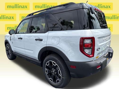Space White Metallic 2026 Ford Bronco Sport Outer Banks