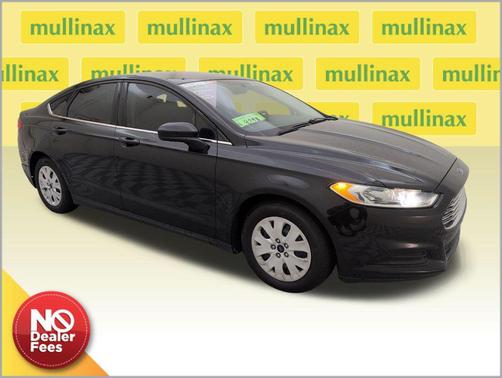 Tuxedo Black Metallic 2014 Ford Fusion S