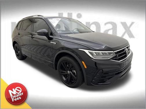 2023 Volkswagen Tiguan 2.0T SE R-Line Black