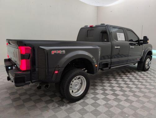 2025 Ford F-450 Platinum