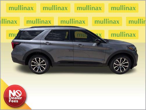 Carbonized Gray Metallic 2026 Ford Explorer ST-Line