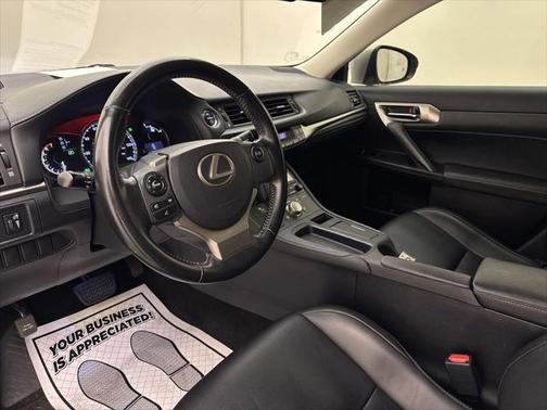 2017 Lexus CT 200h Base