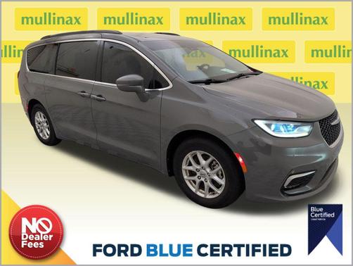 Ceramic Gray Clearcoat 2022 Chrysler Pacifica Touring L
