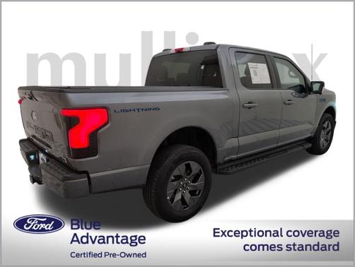 2025 Ford F-150 Lightning Flash