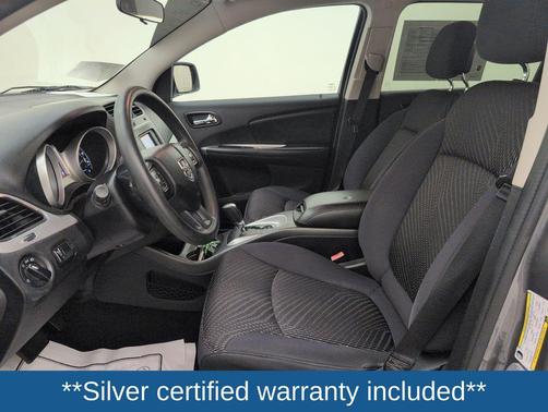 Storm Gray Pearlcoat 2013 Dodge Journey SE