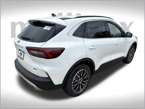2025 Ford Escape PHEV SE