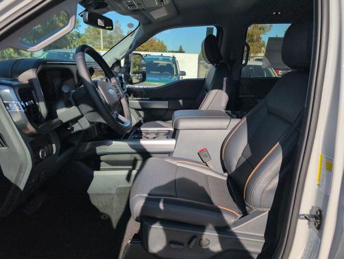 2026 Ford F-250 Lariat