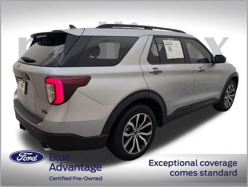 2024 Ford Explorer ST-Line