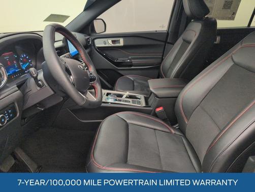 2024 Ford Explorer ST-Line