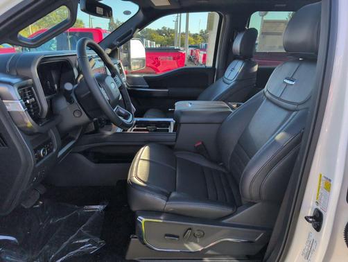 2026 Ford F-250 Platinum