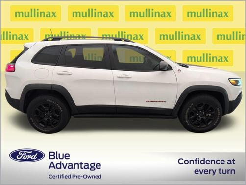 2020 Jeep Cherokee Trailhawk Elite