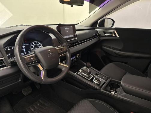 2022 Mitsubishi Outlander ES 2.5 2WD