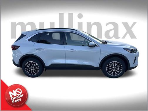 2025 Ford Escape PHEV SE