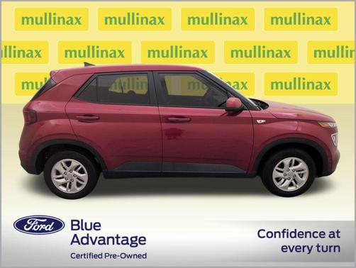 2021 Hyundai VENUE SE