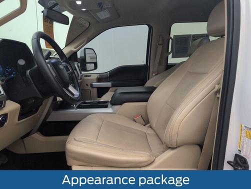 White Platinum 2017 Ford F-250 Lariat