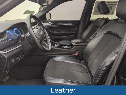 2022 Jeep Grand Cherokee L Altitude