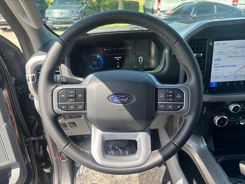 2025 Ford F-150 Lightning XLT