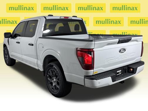 Avalanche 2026 Ford F-150 STX