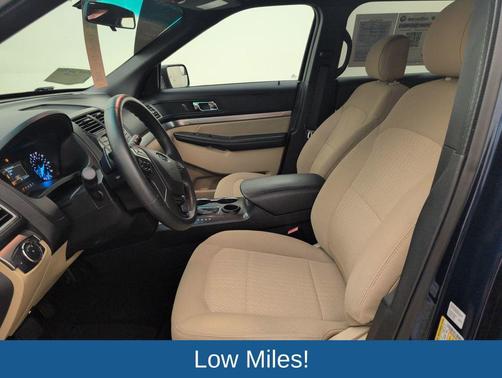 2016 Ford Explorer Base