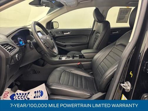 2020 Ford Edge SE