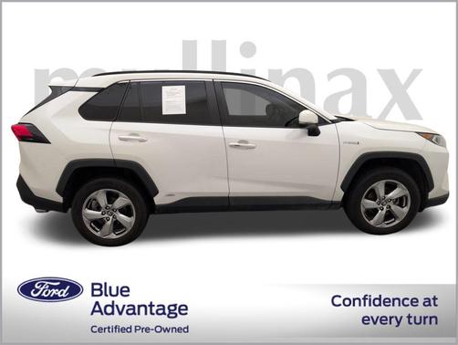 2020 Toyota RAV4 Hybrid SE