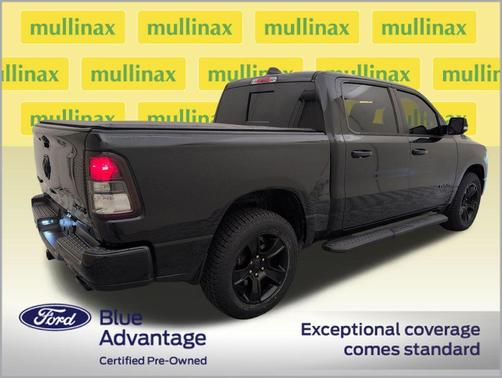 Diamond Black Crystal Pearlcoat 2021 RAM 1500 Big Horn/Lone Star