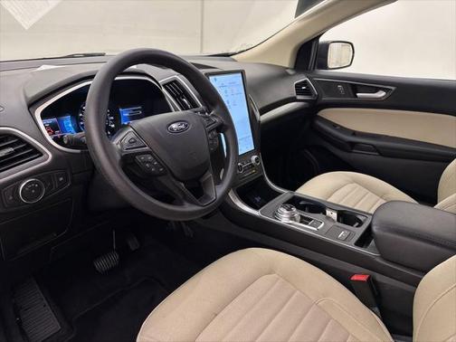 2021 Ford Edge SE