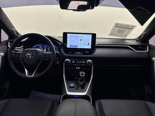 2024 Toyota RAV4 Hybrid SE
