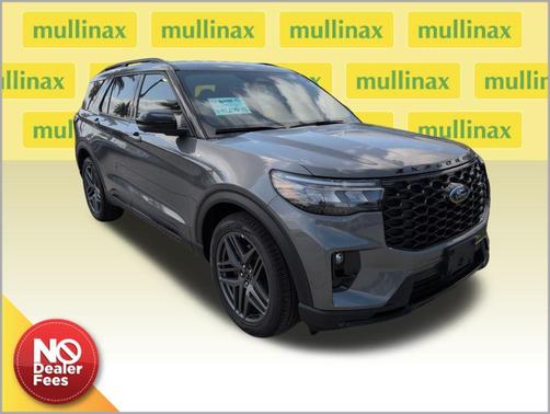 Carbonized Gray Metallic 2026 Ford Explorer ST-Line