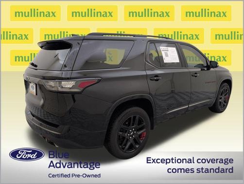 Mosaic Black Metallic 2020 Chevrolet Traverse Premier