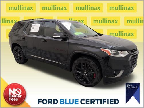 Mosaic Black Metallic 2020 Chevrolet Traverse Premier