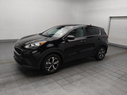 Black Cherry 2022 Kia Sportage LX