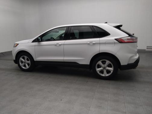 Oxford White 2020 Ford Edge SE