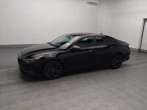 Phantom Black 2021 Hyundai ELANTRA SEL