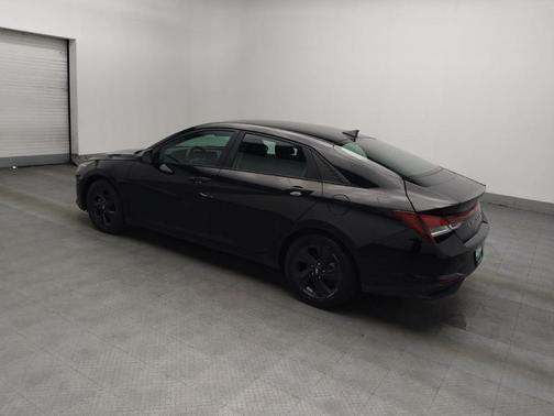 Phantom Black 2021 Hyundai ELANTRA SEL