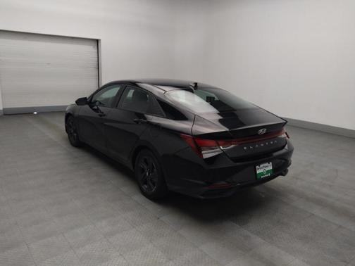 Phantom Black 2021 Hyundai ELANTRA SEL