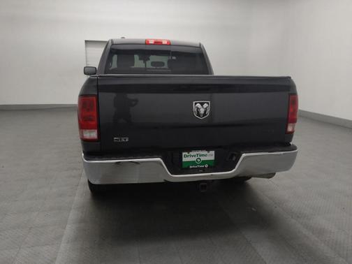 Granite Crystal Metallic Clearcoat 2020 RAM 1500 Classic SLT