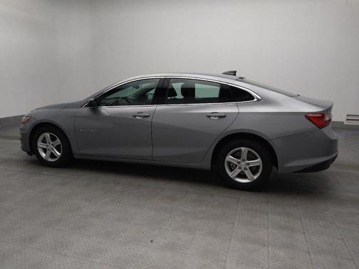 Sterling Gray Metallic 2025 Chevrolet Malibu 1LS