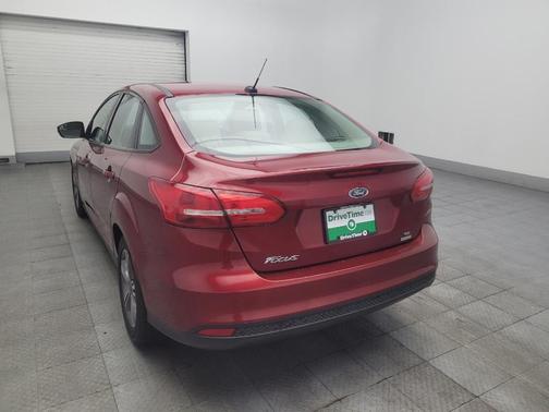 Red 2017 Ford Focus SE