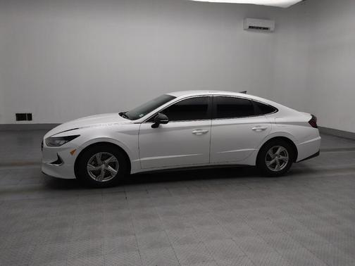 2022 Hyundai SONATA SE