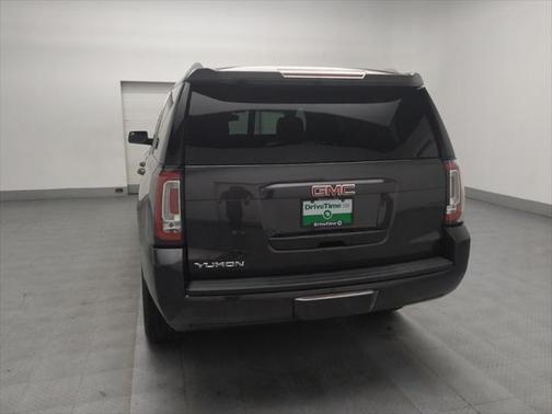 2017 GMC Yukon SLE