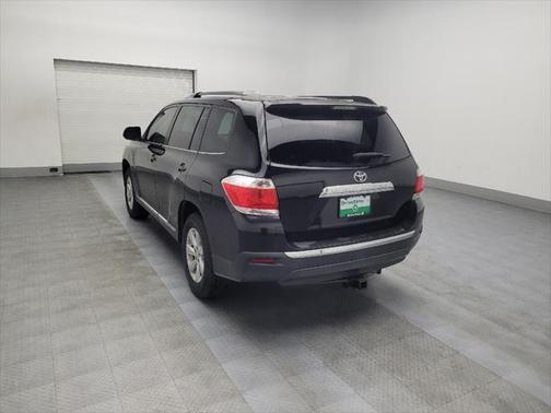 2013 Toyota Highlander SE