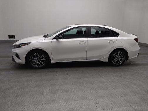 Snow White Pearl 2023 Kia Forte GT-Line
