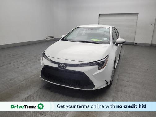 White 2022 Toyota Corolla LE